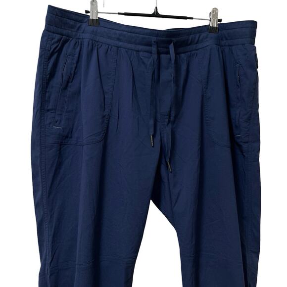 LL Bean Womens Vista Camp Straight Leg Cargo Jogger Pant Size XLP Hiking Outdoor - Picture 3 of 9